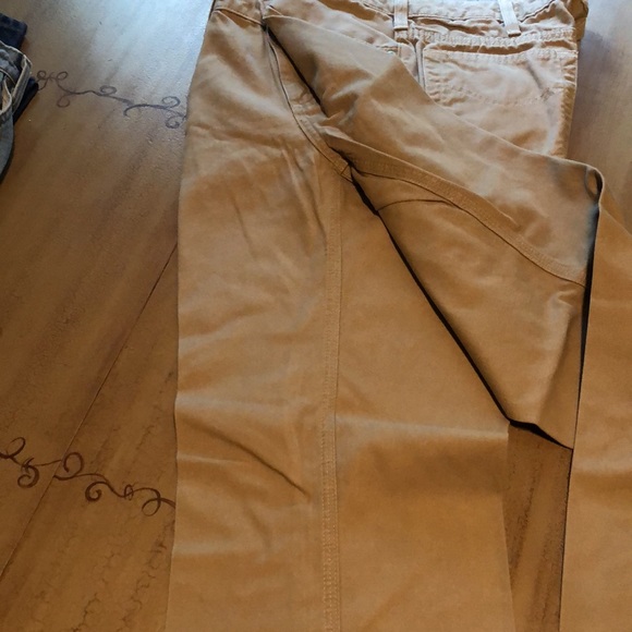 Women’s Carhartt khakis 14 X 32 relaxed fit. - Picture 5 of 7